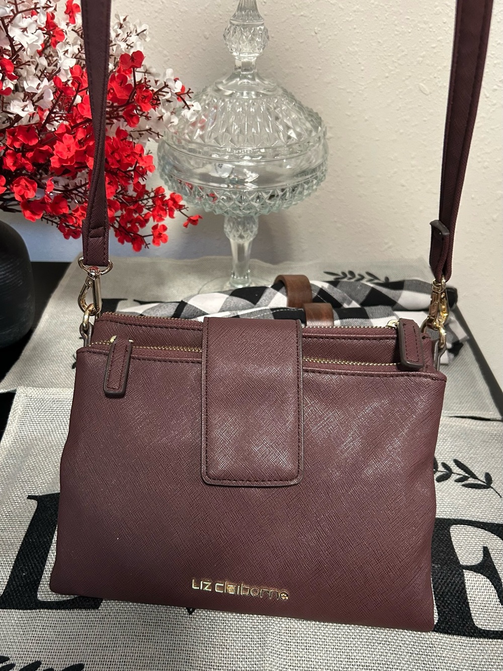 Liz Claiborne Triple Compartment Crossbody Bag in Deep Plum NWOT
